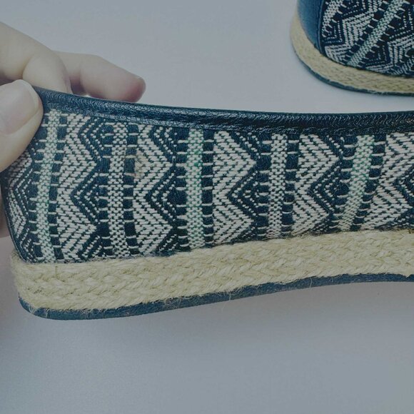 b.ø.c. Born Concept Espadrille Flats | Size 7.5M | Black & Cream Patterned Slip- - Picture 4 of 13